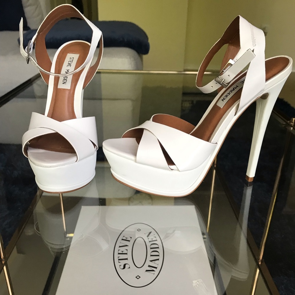 Steve Madden platform sandals